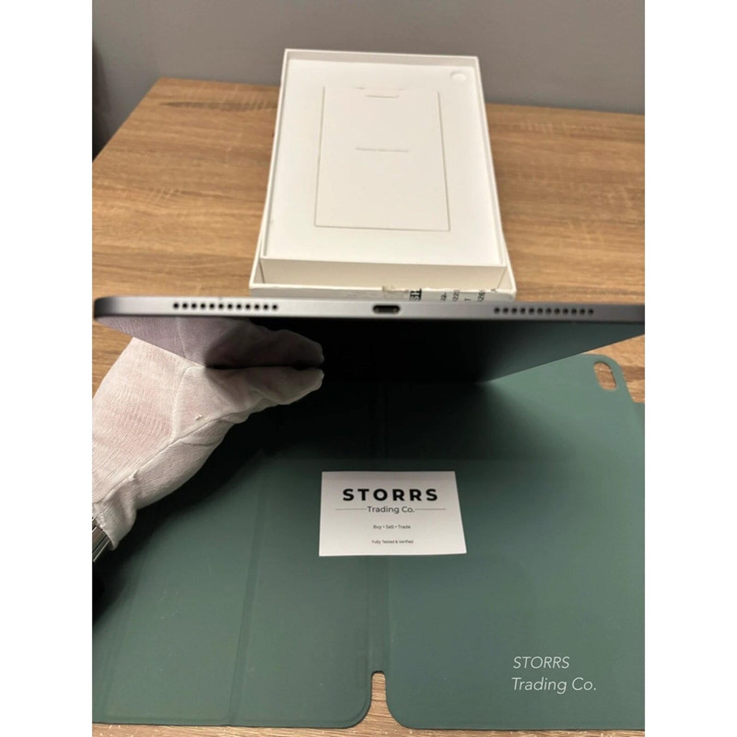 Apple iPad Air 4th Generation (2022)